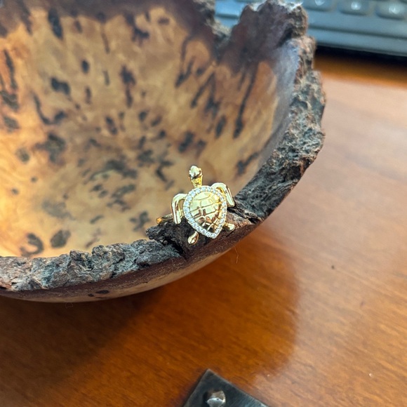Jewelry - Gold Turtle Ring